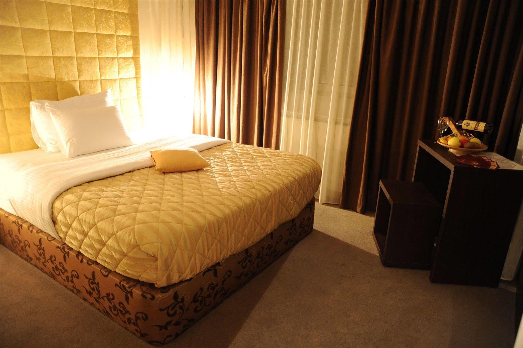 Hotel Merona Saraybosna Dış mekan fotoğraf